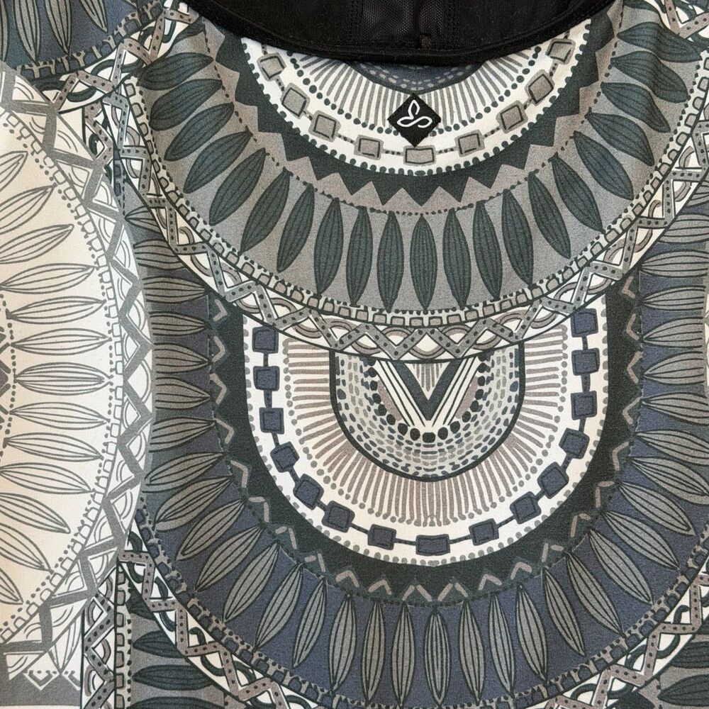 prAna Marley Tank Top Built In Shelf Bra Size S Gray White Athleisure Boho - Picture 6 of 12